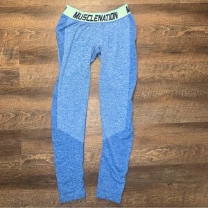MuscleNation Seamless Women’s Medium Blue Leggings